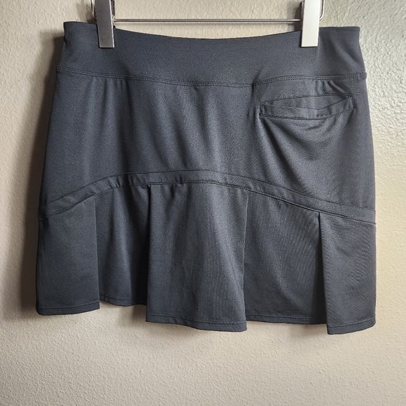 Womens Black Back Pleat Tennis Skort w/Pockets-Size L - Picture 4 of 9